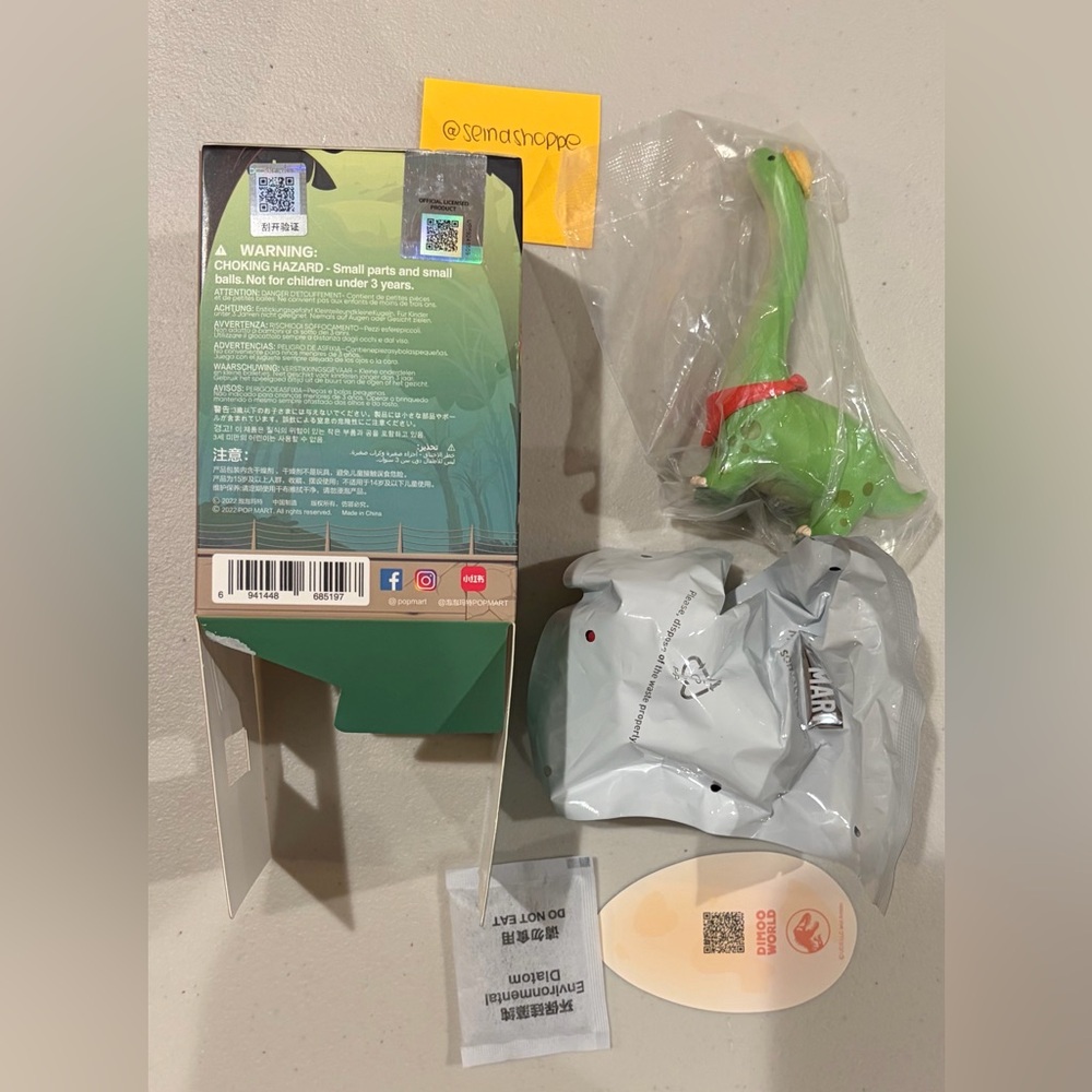 POP MART DIMOO Jurassic World Series - Brachiosaurus Rider - Sealed Bag Open Box - Picture 3 of 7